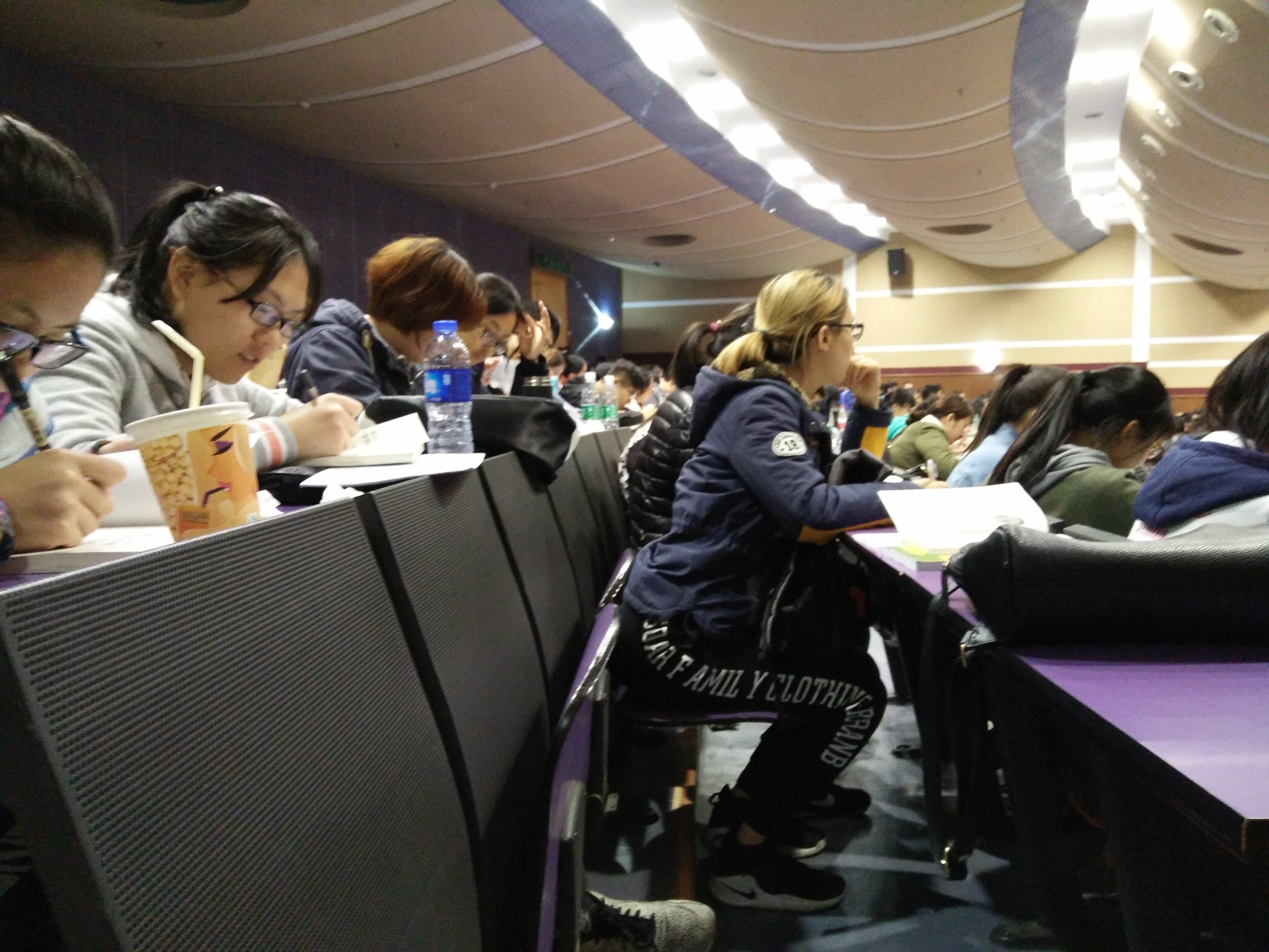 william威廉中文官网